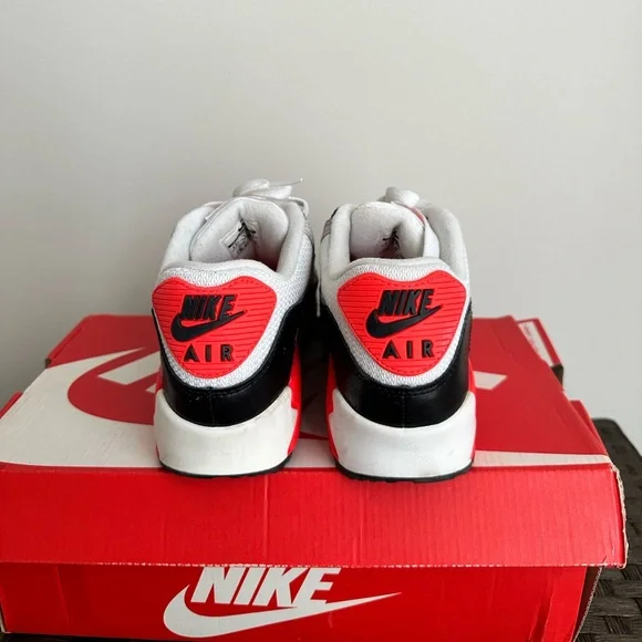 Nike - Air Max 90 - Infrared - Picture 6 of 7